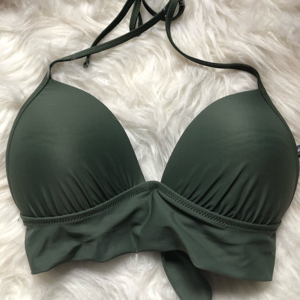 NWT Aerie bikini top